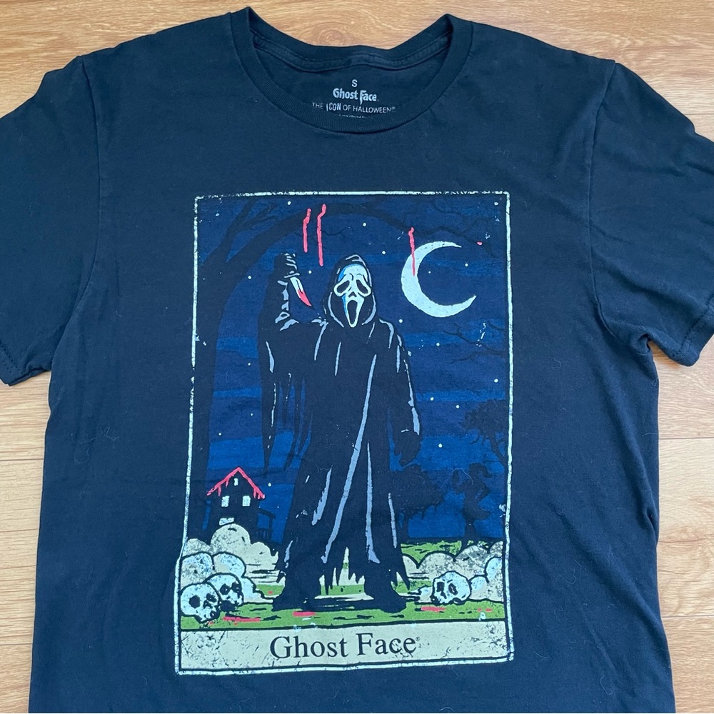 Ghost Face Icon Of Halloween T-Shirt Scary Horror Movies Women’s Small Halloween